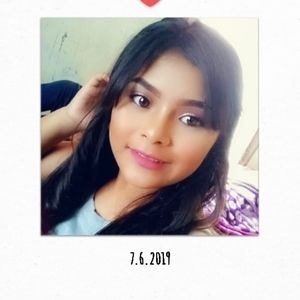 Meet your Posher, Deisy